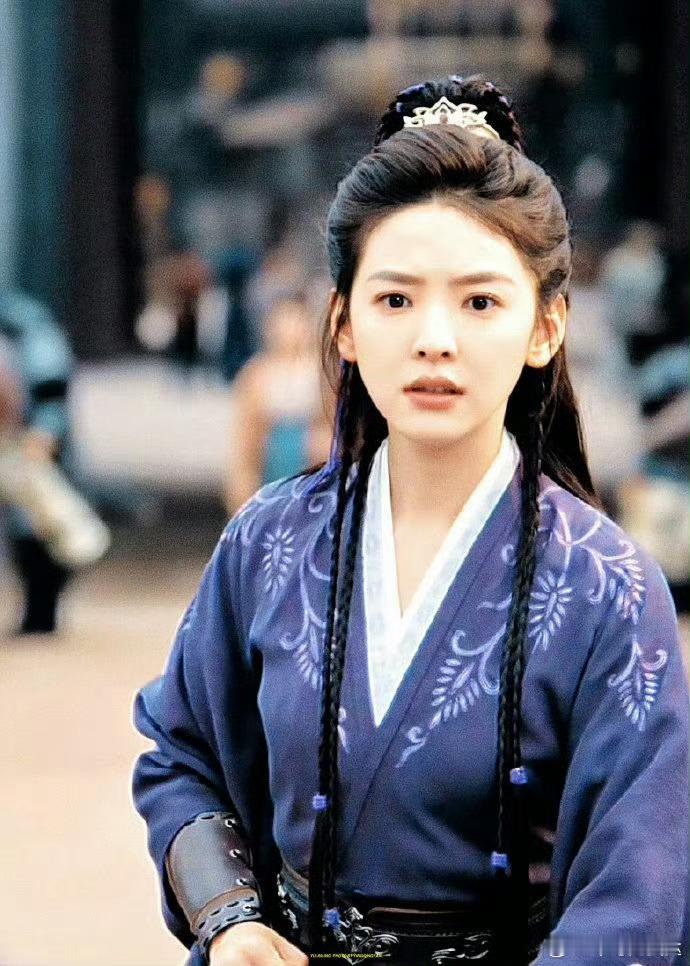 章若楠又美又灵章若楠谁懂啊！章若楠演的玲珑又美又灵，红飘带一甩，得意笑起来的样子