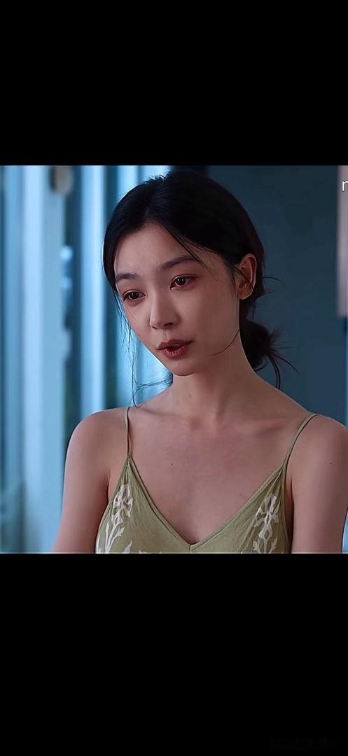 玻尿酸要是不流下来可以喊牛顿显灵… 