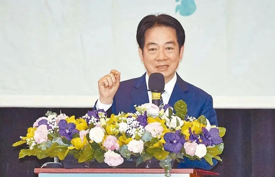 台湾赖毒最近出访非洲的行程被迫取消了，原因是经过的三个国家临时取消了过境，这背后