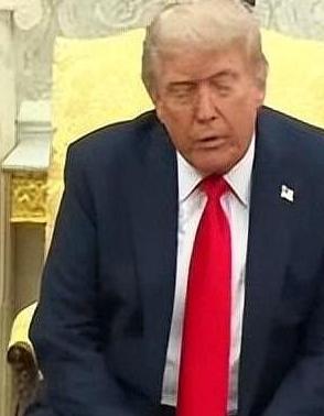 一旦台海爆发战争，中国能击败美国吗？别说是击败了，就是美国用尽全力，中国也照样能