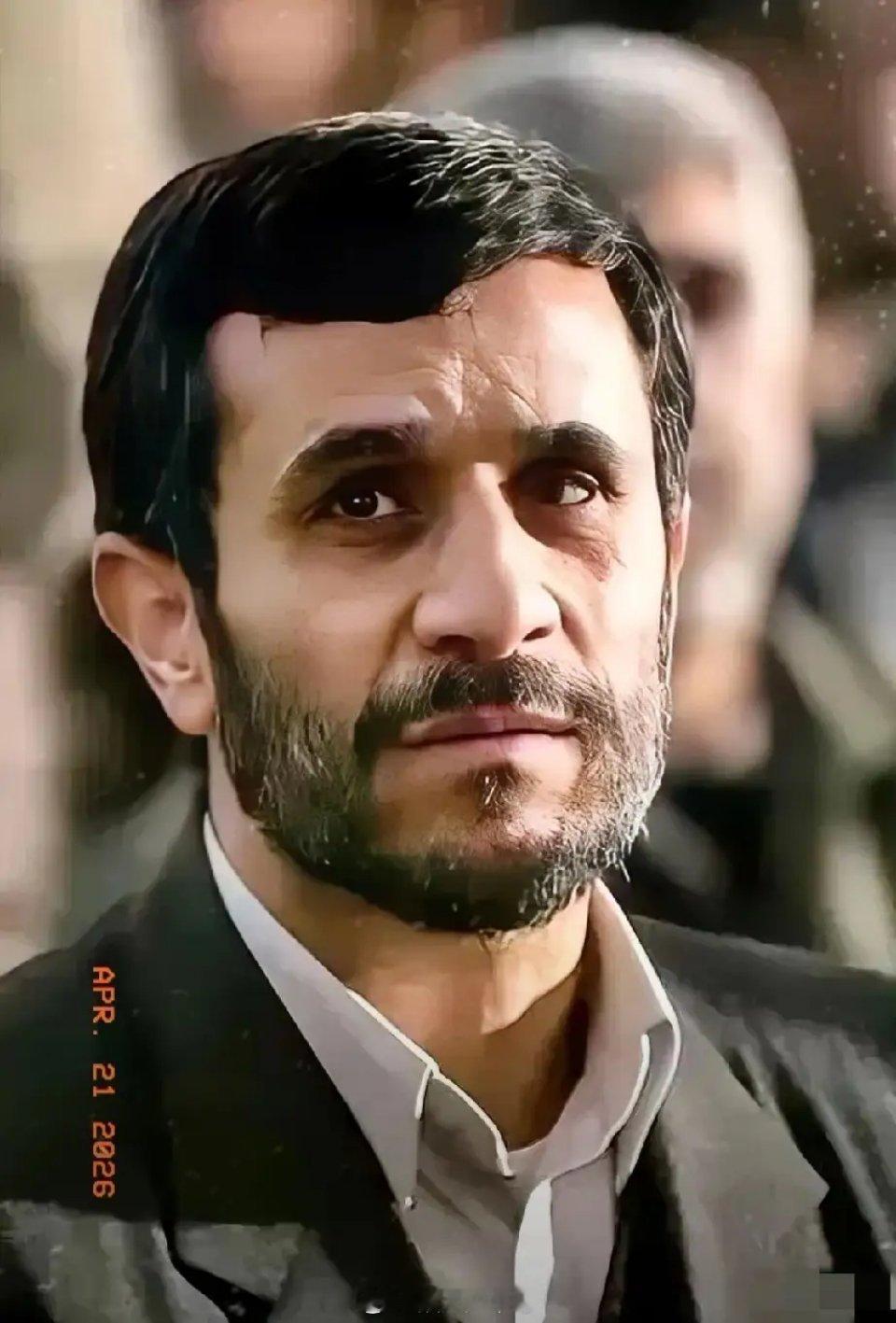 伊朗放话了！4月22日凌晨，伊朗国家电视台突然向全世界放话了！他们说伊朗已经成了