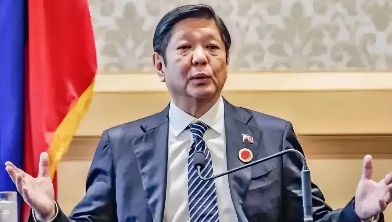 登船扣人！黄岩岛新规直接动真格

2026年8月6号，菲律宾海岸警卫队那艘44米