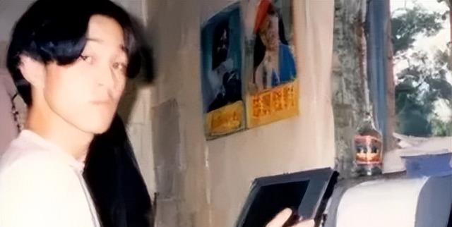 今天是北京大学的毕业典礼，作为 30 年前毕业的北京大学的校友，李斌今天也去参加