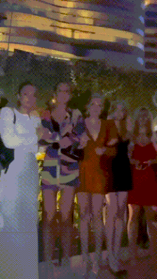 好姐妹也要齐齐整整