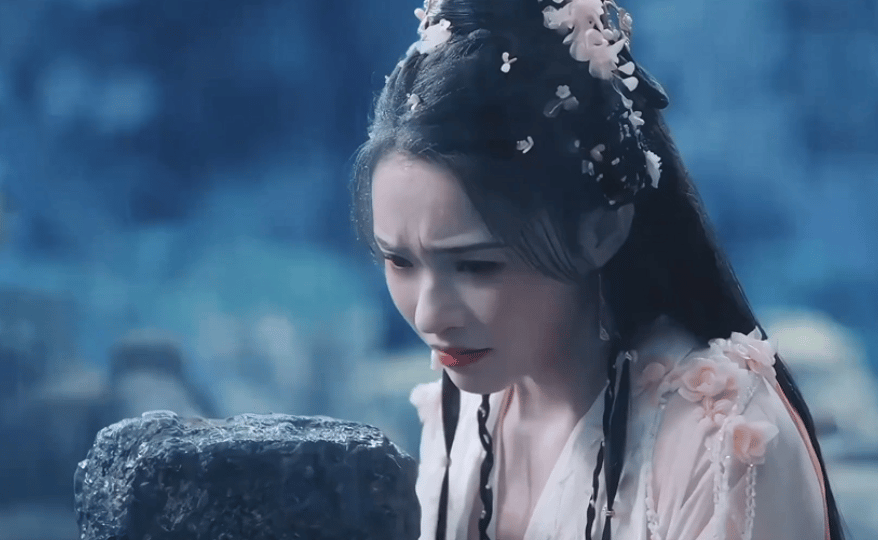 林允演绎的阿谁太棒了，水龙吟后面是不是很少甜蜜蜜了，大部分都是虐了吗