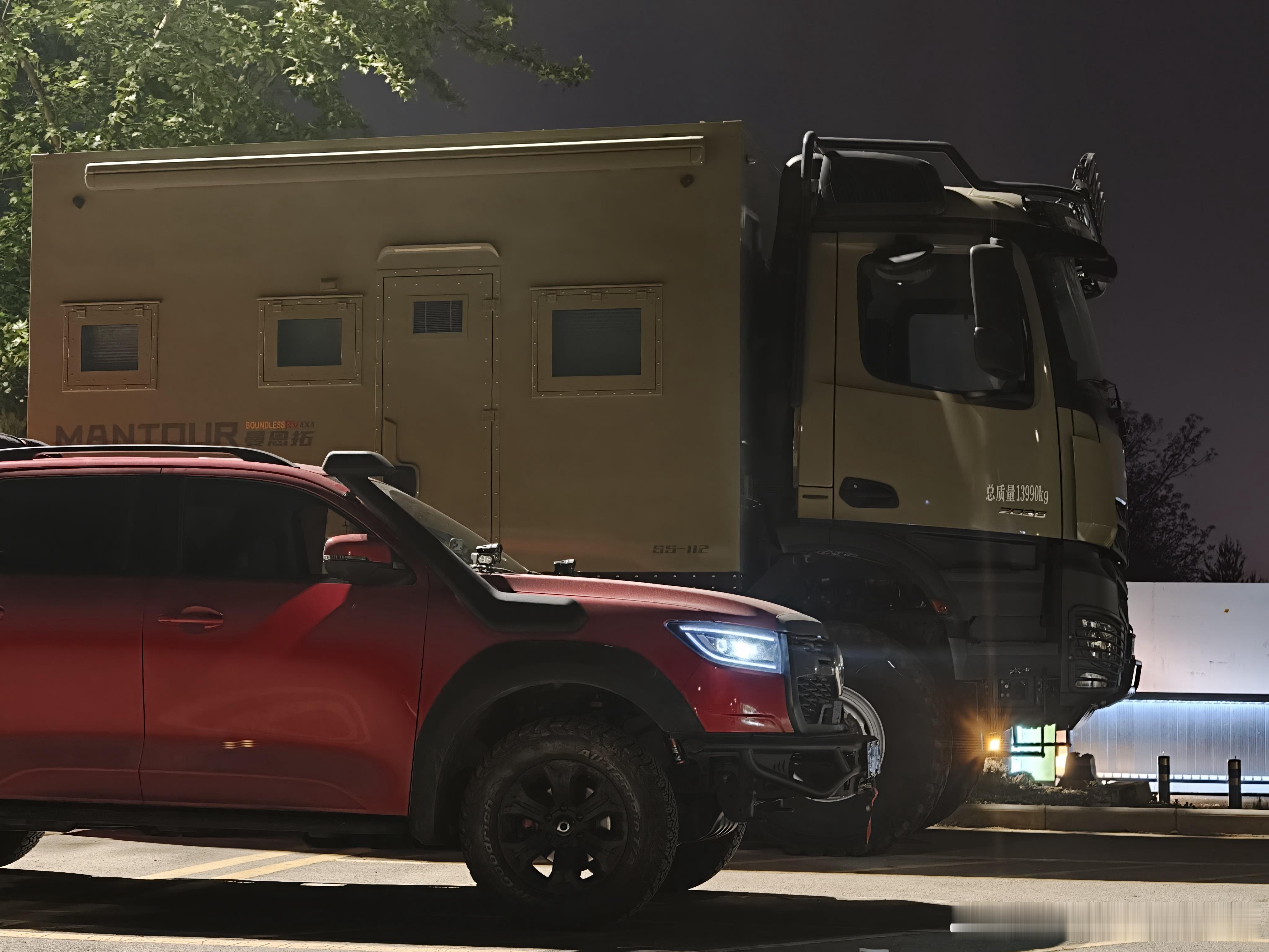 巧了，遇到了Dream Car开这种卡车4x4的车主会有烦恼吗?真是喜欢😍我和