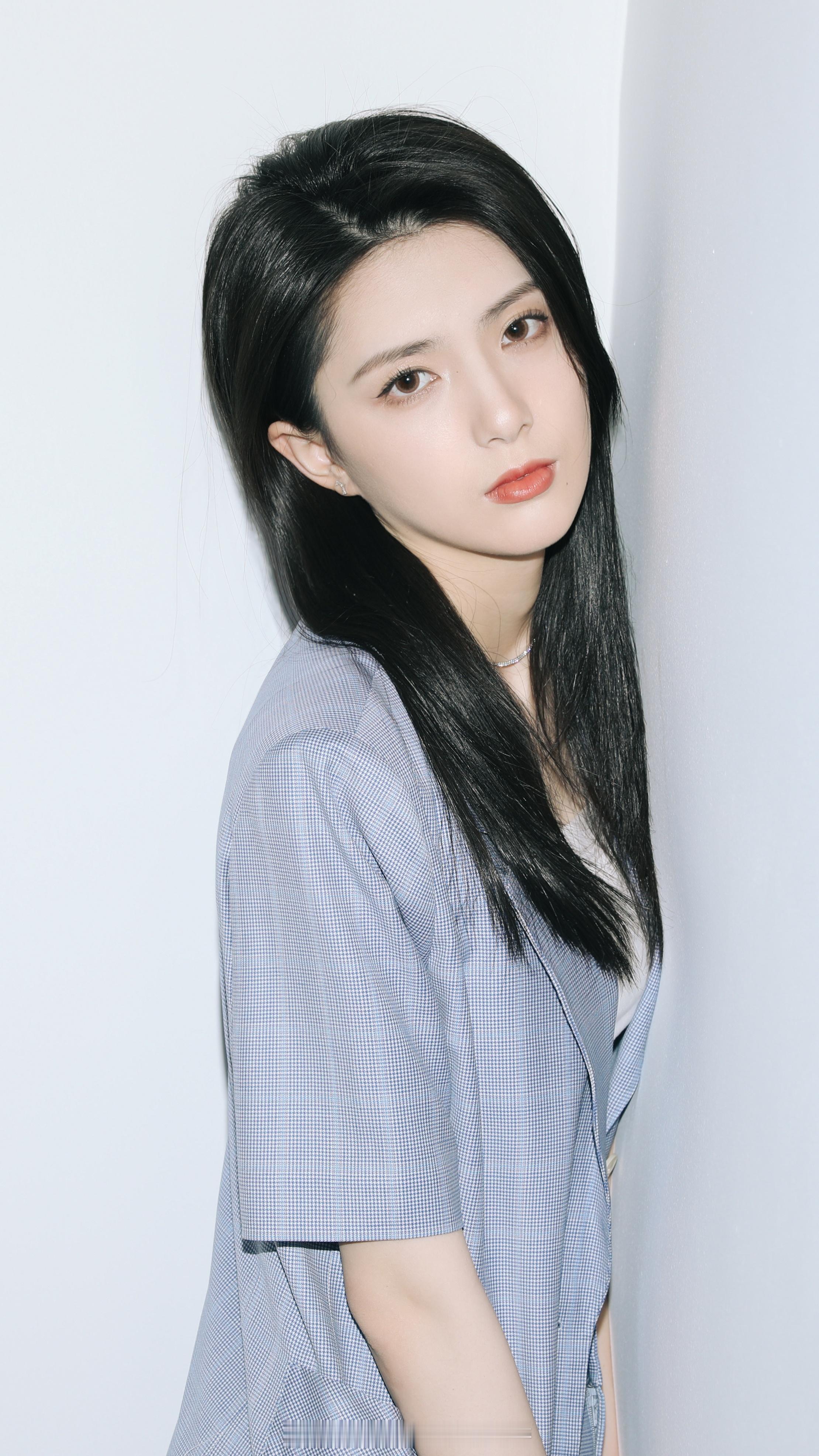 施含玥 中国传媒大学 2001年 漂亮的摩羯座姑娘 坐标北京[心] ​​​