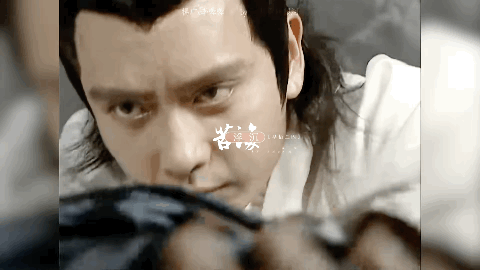 隋唐英雄传里杨广杀杨坚这幕拍得美又有种乱伦感。