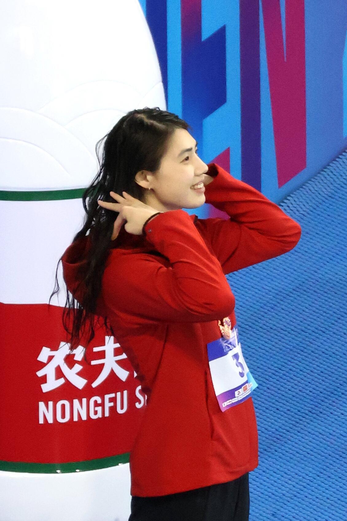 拍了拍春锦赛张雨霏—清水出芙蓉 