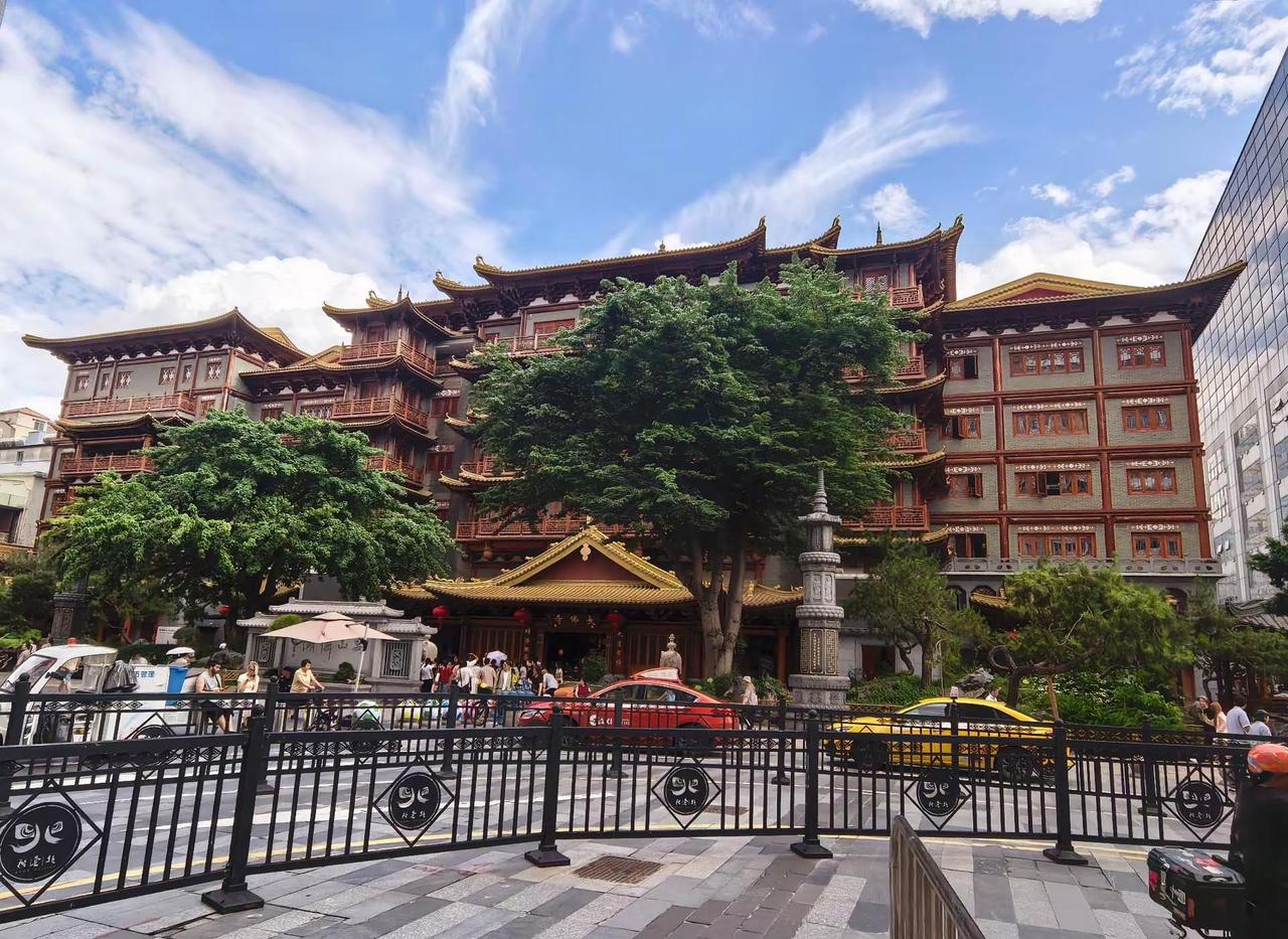 藏在北京路步行街里的古寺我偏要给岁月点颜色看看