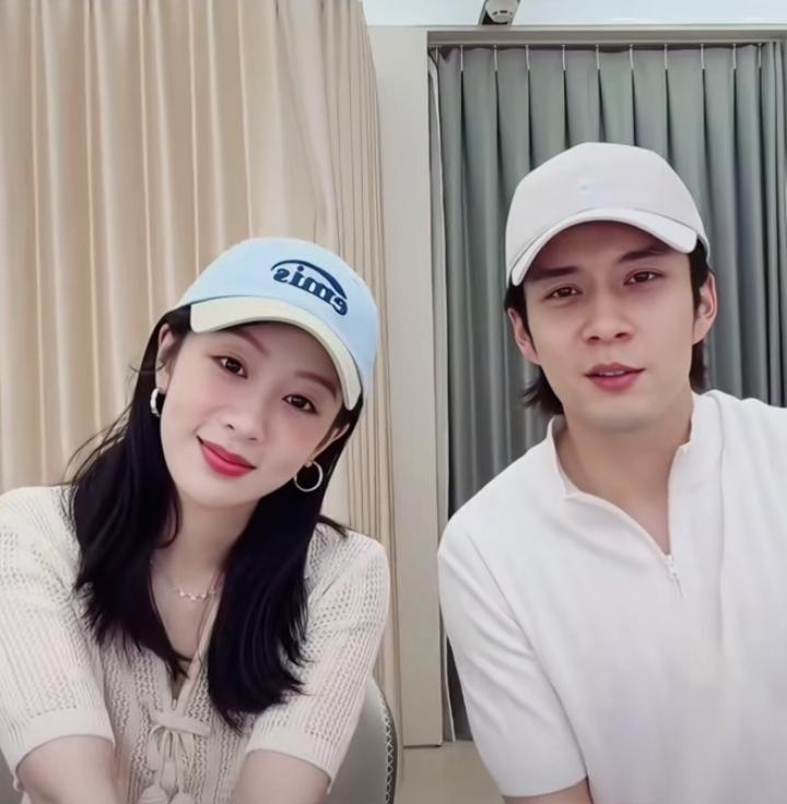 5.24《家业》直播封神！杨紫韩东君纯纯公费撒糖现场！前一秒俩人还在不同房间连麦