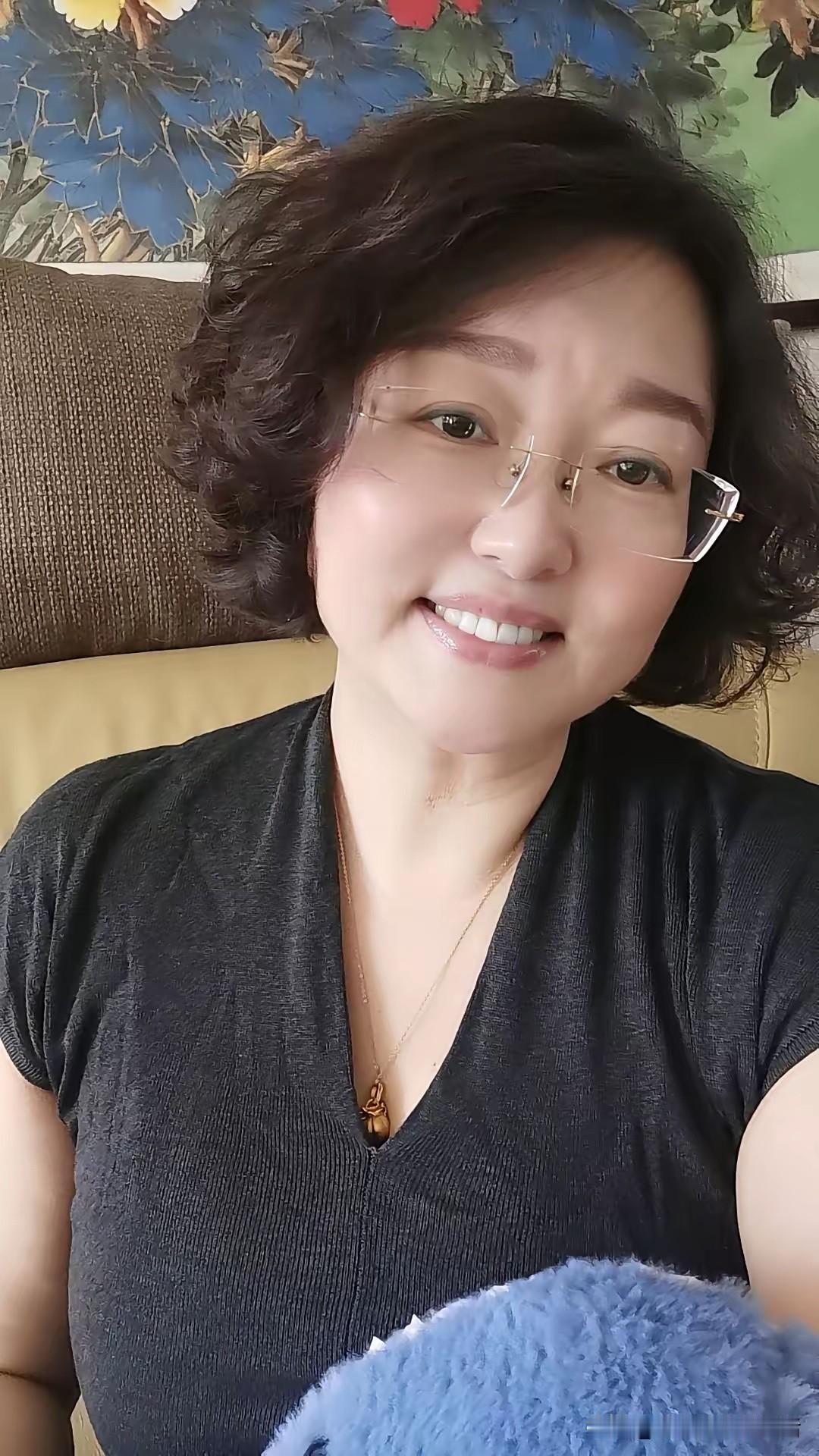 两口子有私心有隔阂
都从哪里来的呀
大家知道吗
归根结底都是从裤裆里面跑出来的