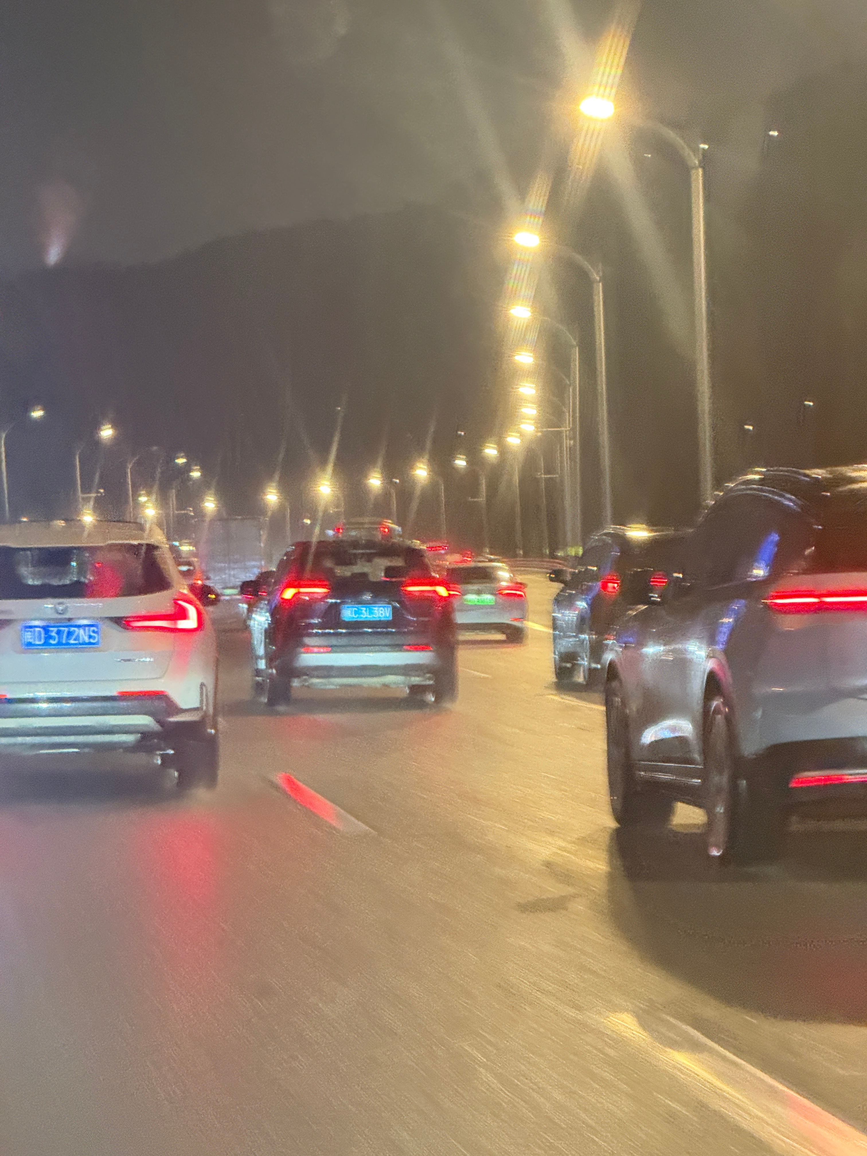 这个月让人有点惆怅，整体市场行情是真淡，再加上这个月是很多品牌新车上新的阶段，作