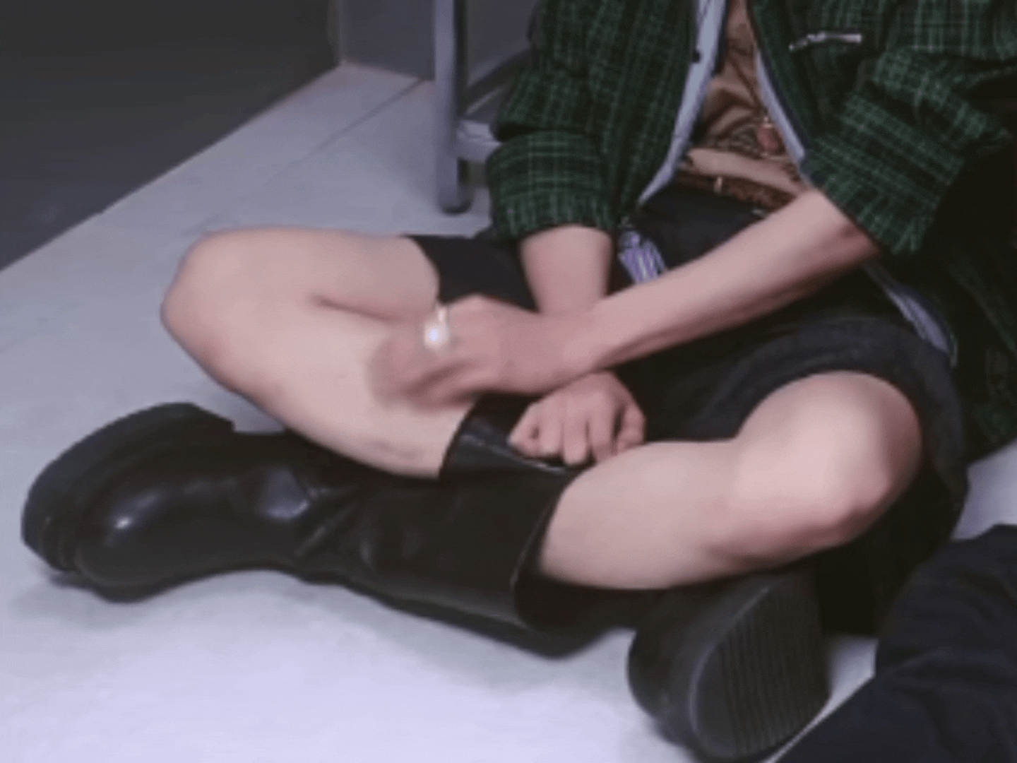 啊啊啊啊啊啊我也想操哦不我也想摸摸 
