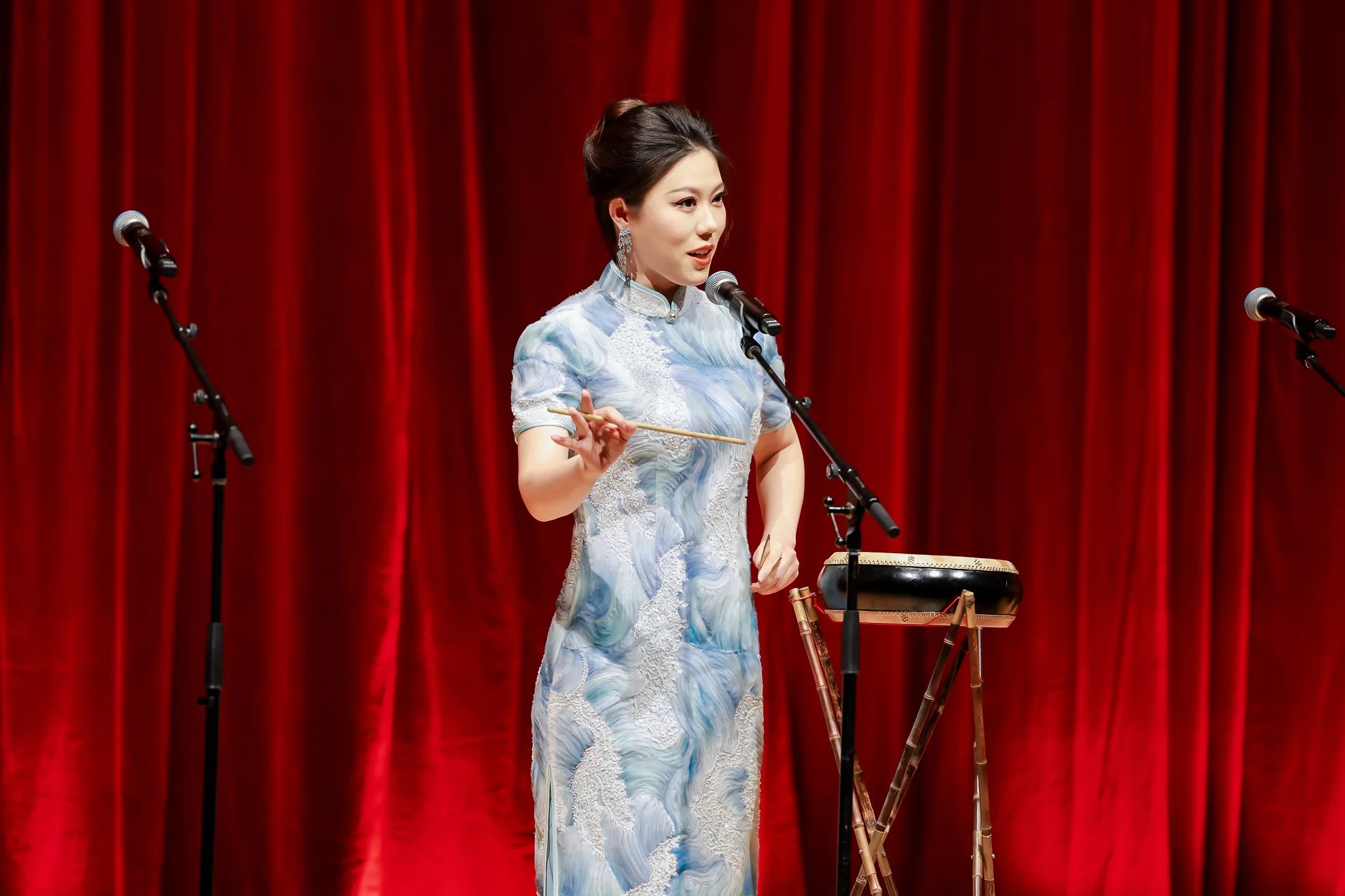 李婉菱墨尔本演出合影。 