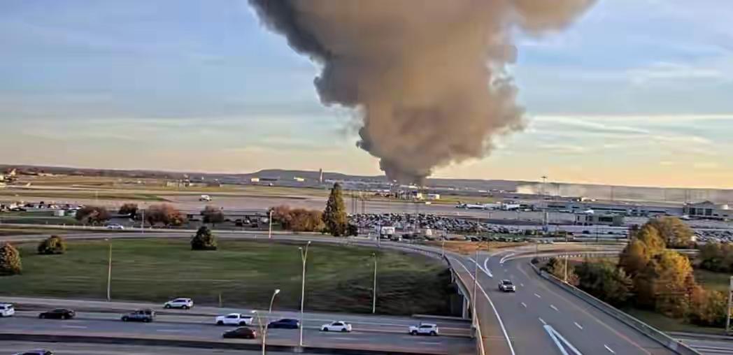 俗话说，人要是倒了霉，喝口凉水都塞牙。国家又何尝不是如此？

现在，美国倒霉的时