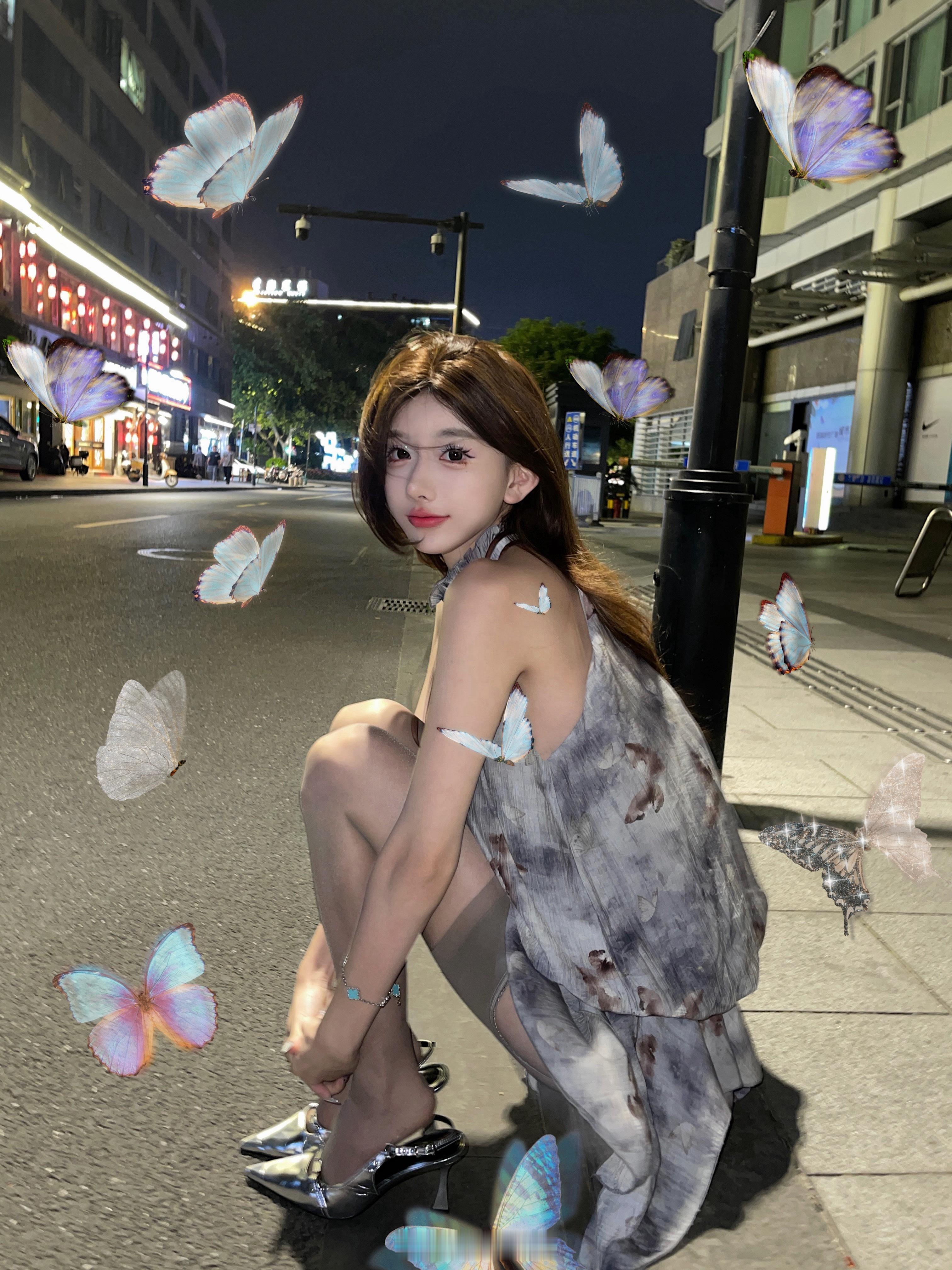 请吃饭的漂亮阿姨 ​​​