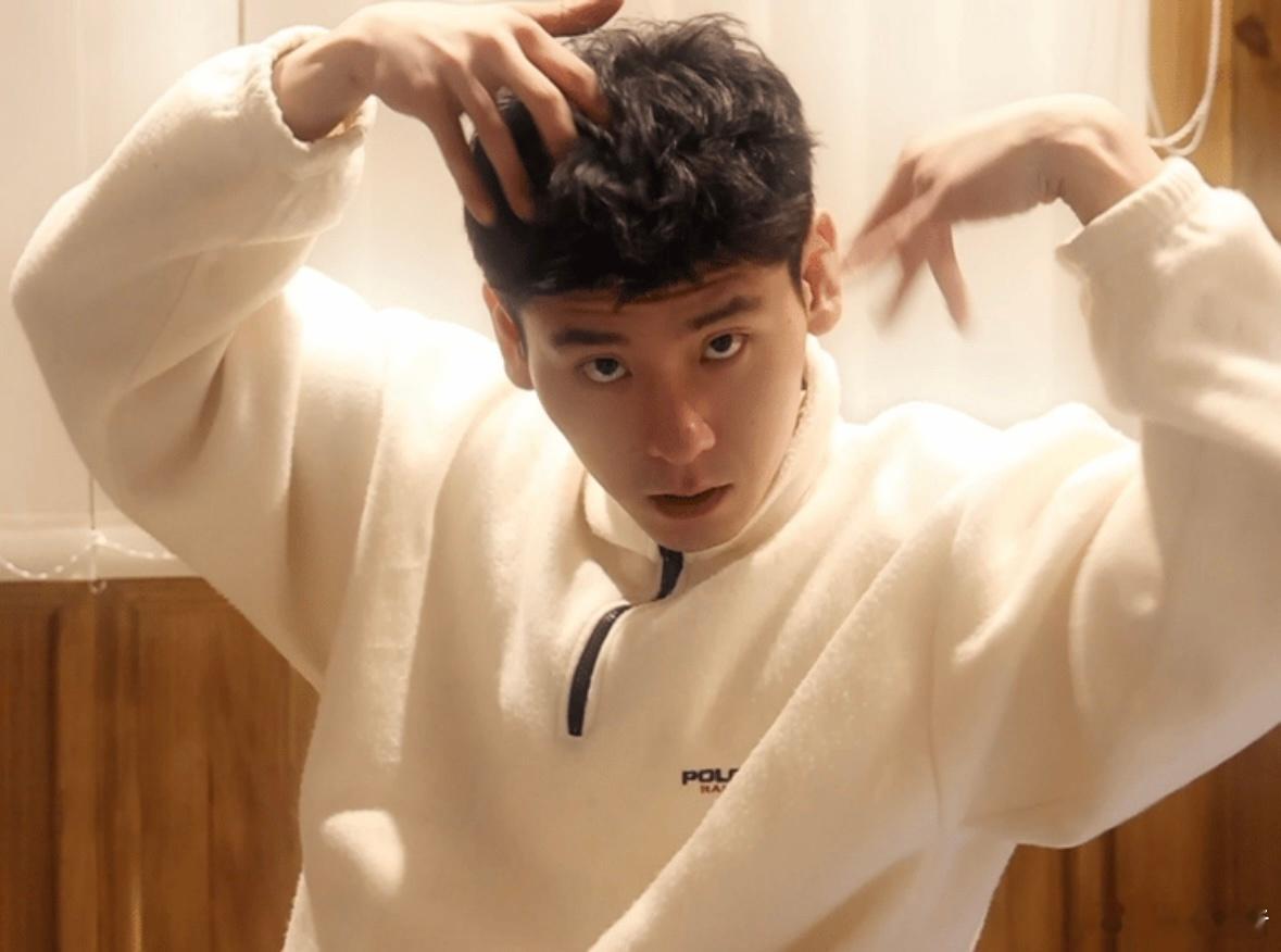 蒋奇明怎么什么都能演 《7 天》里蒋奇明演的陈丑时太圈粉！不再是糙汉形象，反倒像