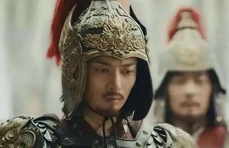 1363 年傍晚，大将谢再兴战败后遭朱元璋严厉斥责，满心愤懑回到家中。推开大门，
