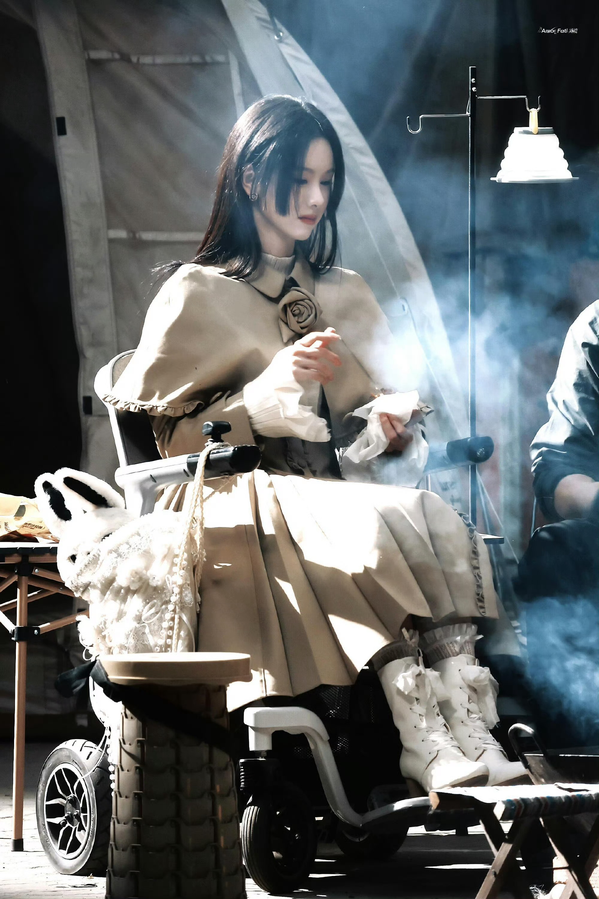 陈都灵《今天也没变成玩偶呢》今日路透造型 实在是美萌 