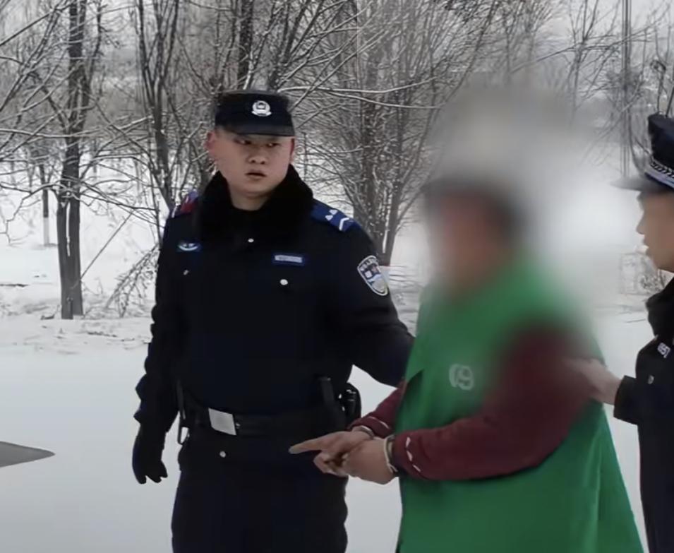 晋城司徒小镇多辆车被扎事件，终于迎来了大结局，背后真凶已经被抓获！
就在1月4日