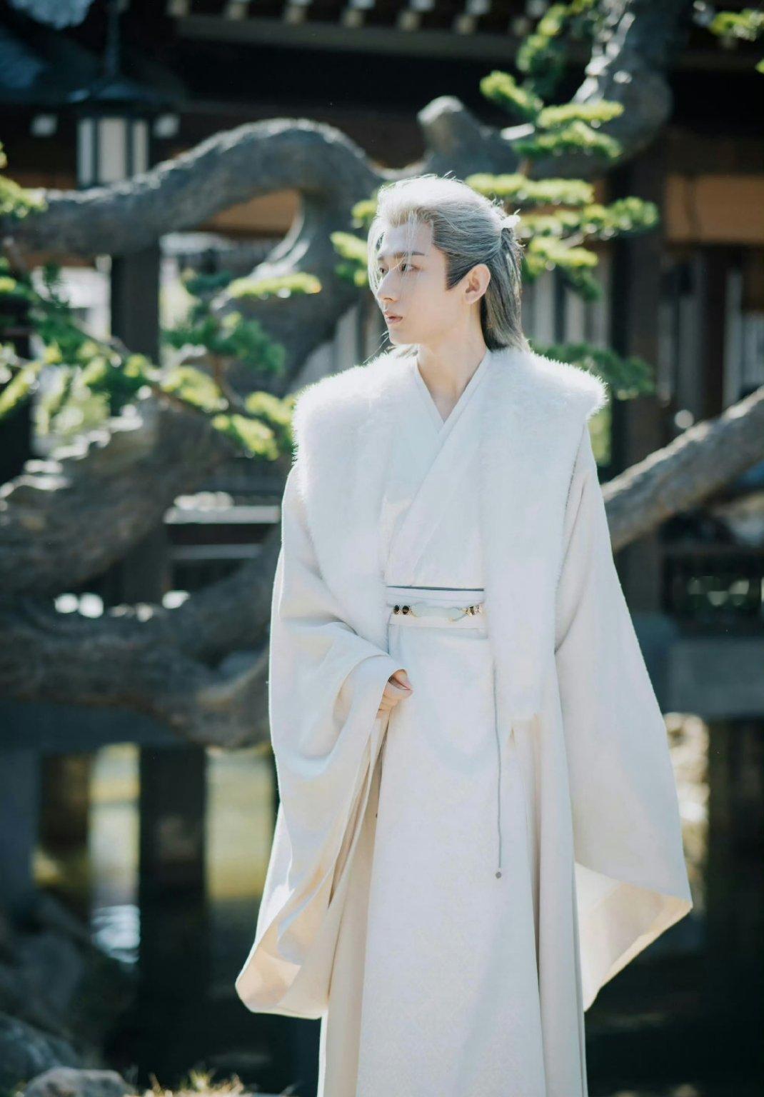 成毅直接五个角色杀进榜单TOP5，角色反差感拉满！这演技谁不服啊 