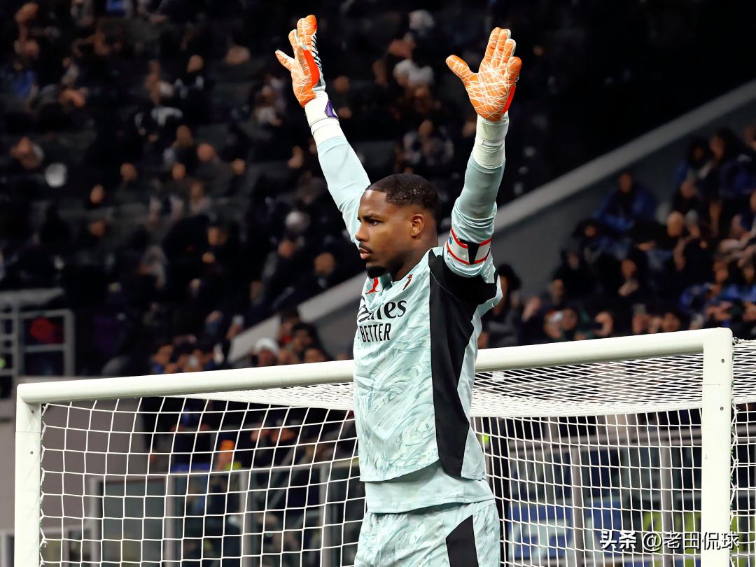 米兰能把迈尼昂留下吗…在 21 天时间里，迈克・迈尼昂先后在对阵罗马和国际米兰的