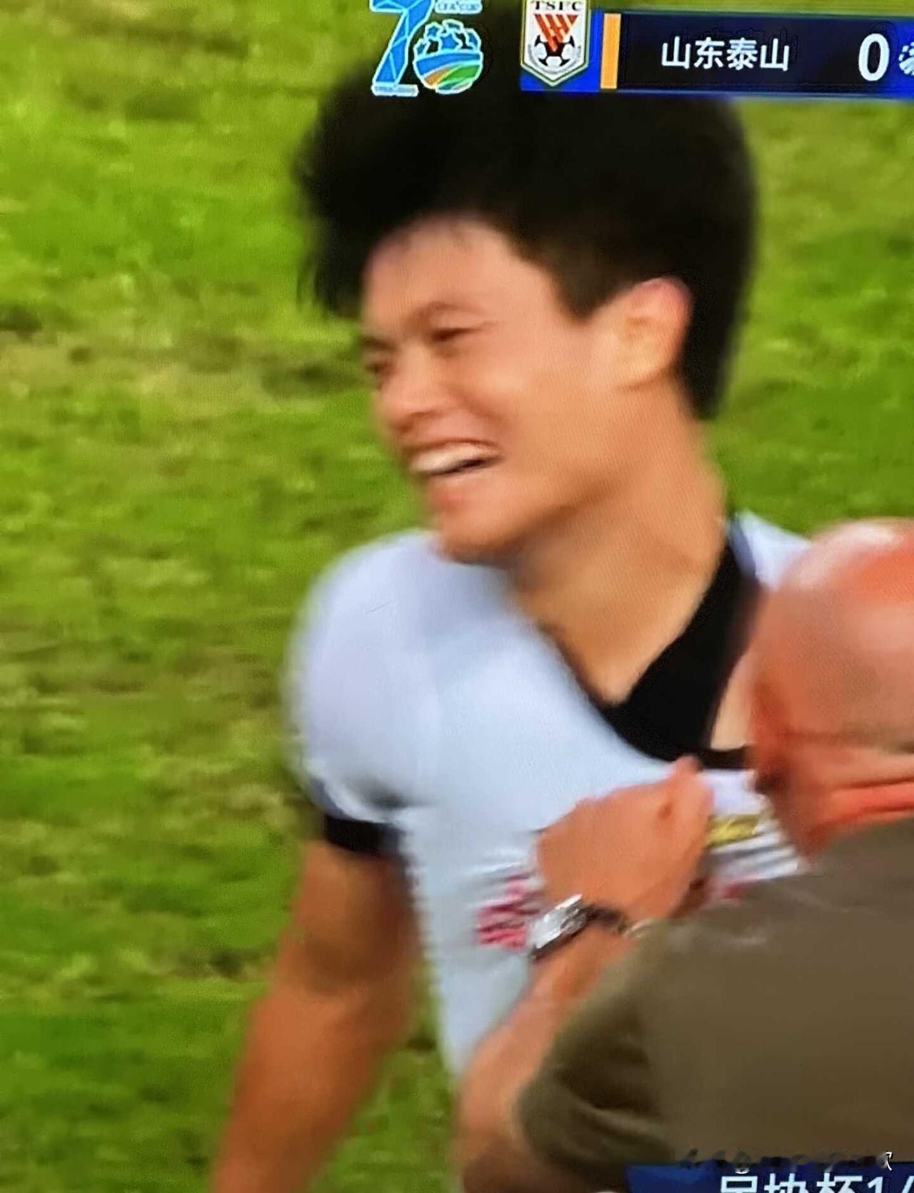 今天的最佳球员——always 杨希！！！
本赛季最佳的一场
全攻全守的一场
赏