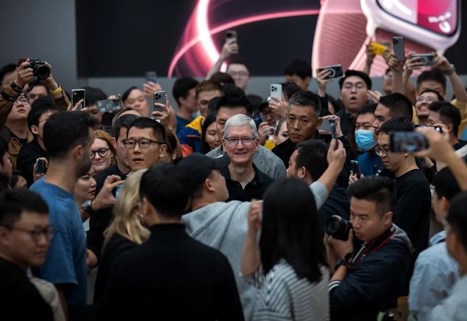 【苹果不能在美国生产 iPhone 的原因——无论特朗普怎么说】（商业内幕）唐纳