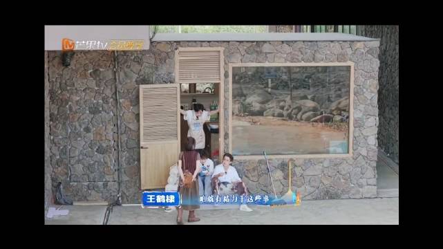 #王鹤棣[超话]#[心]#王鹤棣# 客房雇人本应是客栈很重要的转折点和高光时刻，但节目组全删了，没留