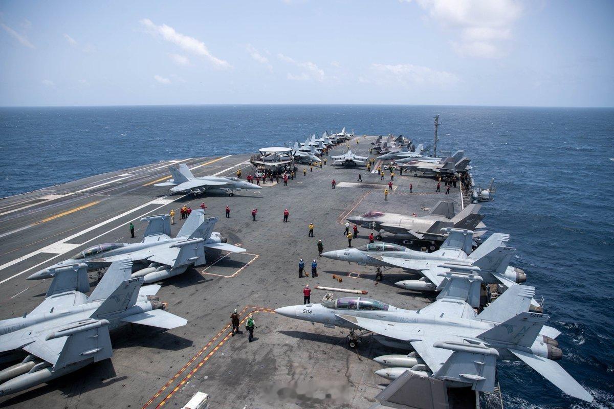 美国中央司令部：“美国水手们于8月20日在乔治·华盛顿号航空母舰（CVN 73）
