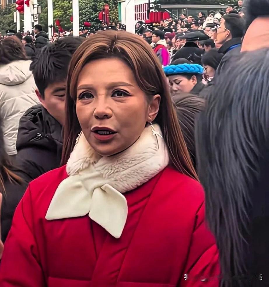 今天发生了一件非常尴尬的事情！我真的很想笑，也很想哭！居然敢怼领导，我太勇敢了，