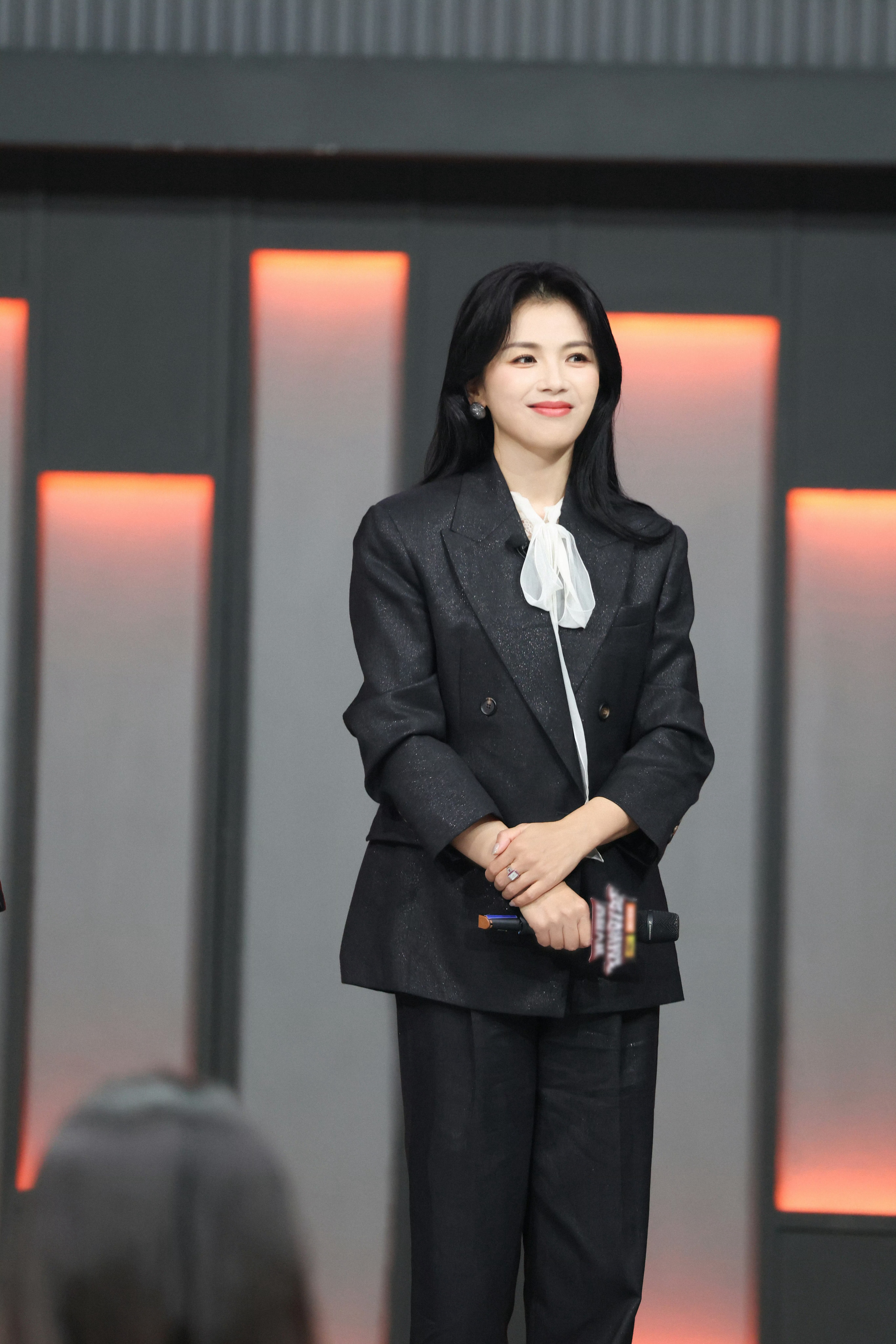 刘涛对这个耳钉是真爱了