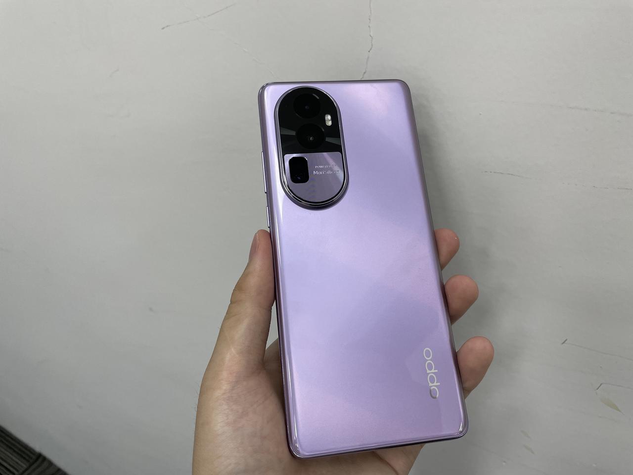 618期间换的新手机，到手了马不停蹄地开箱体验了，目前用了差不多一周的时间，简单