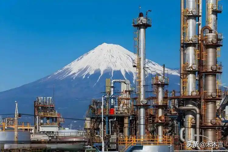 日本没油了，但中国已经停止对日本出口成品油！

日本石油商业库存已经见底，日本石