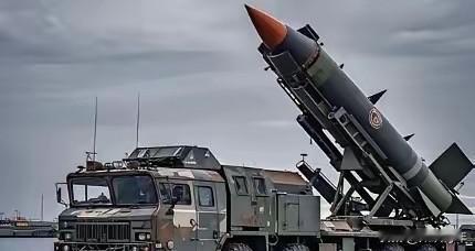 日本如果偷袭，百分之百是饱和攻击，一次发射300枚导弹，连续发射3000枚导弹也