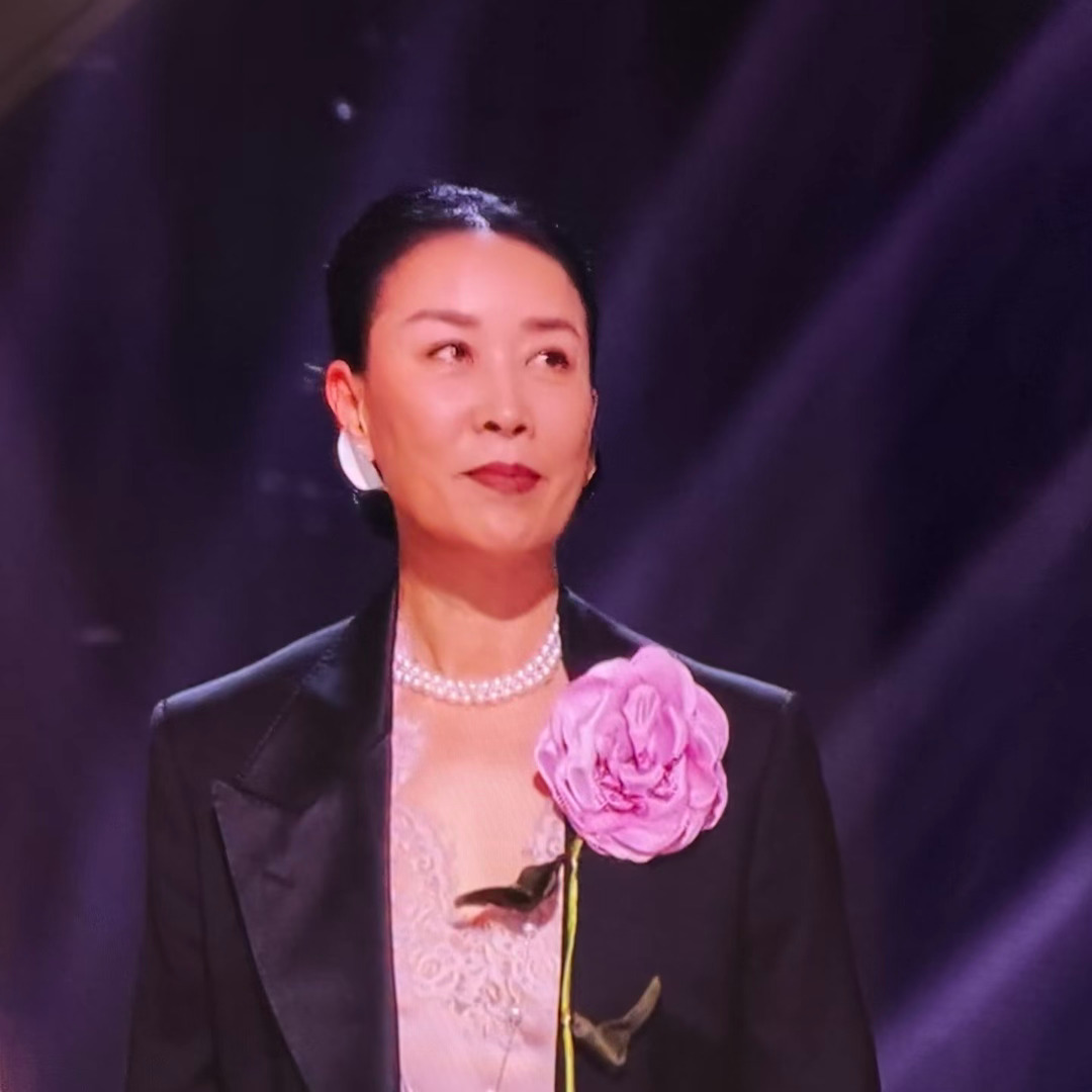 那英真是地球之母了，我寻思着也没用引导拉票也没投票权啊，怎么还骂上那英了……啊！