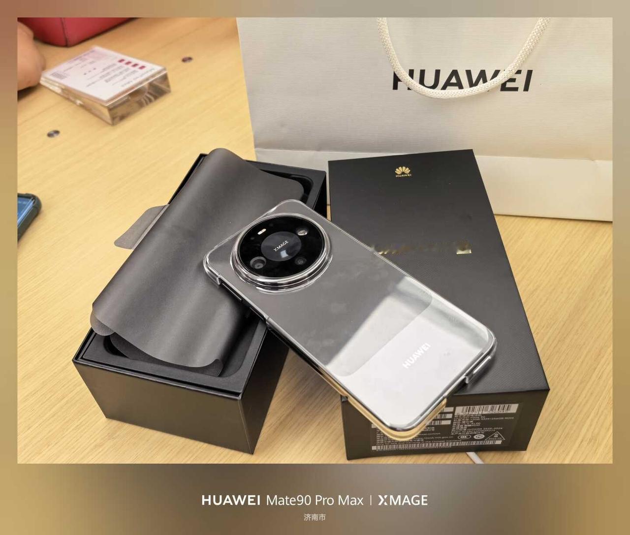 拿下拿下，今年的黑色也可好看！喜欢！！！