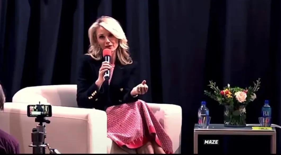 加州州长纽森的老婆在一次访谈中分享她是如何抚养孩子的：

我给儿子买洋娃娃 …