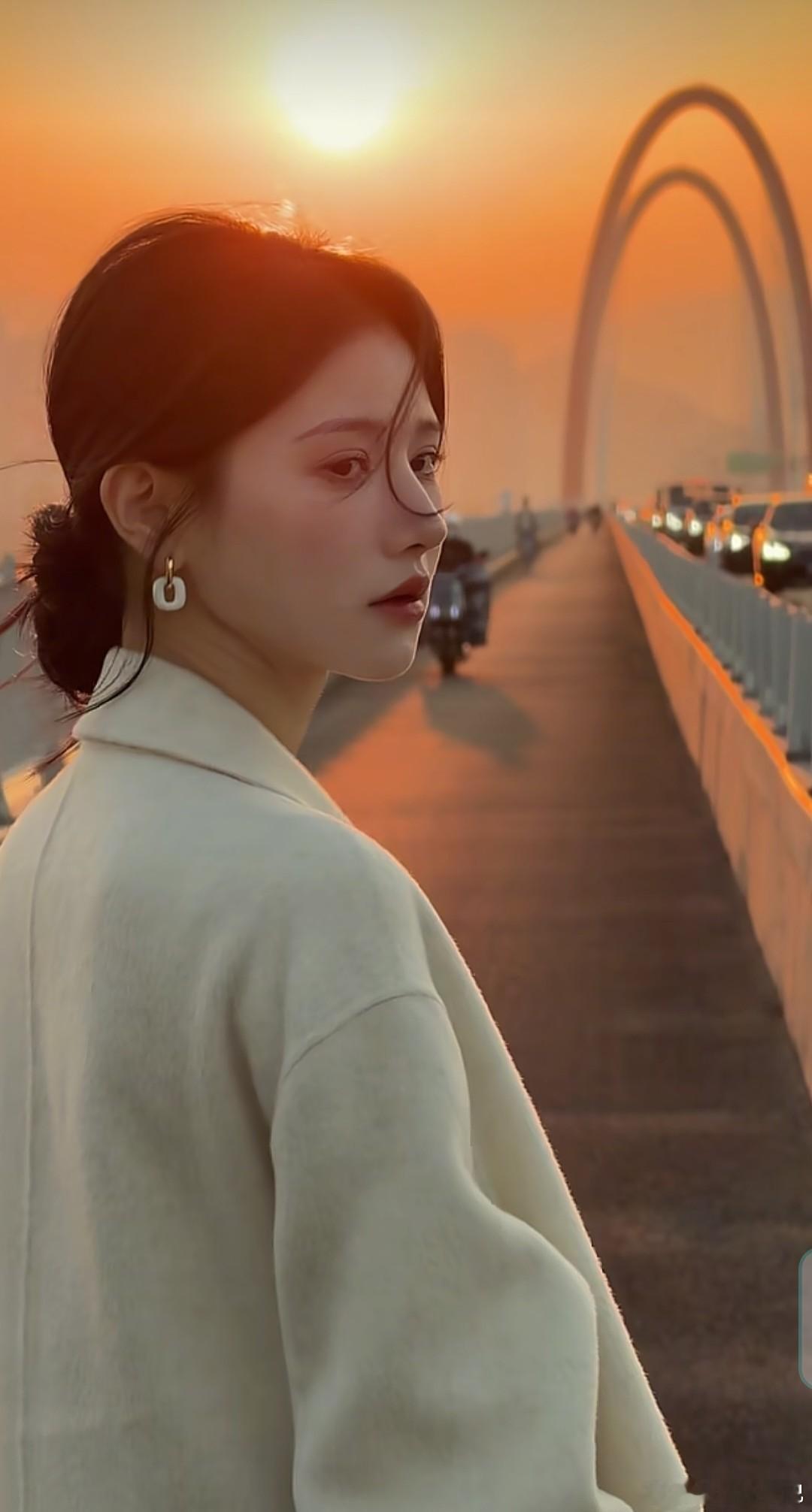 莫道桑榆晚,为霞尚满天清纯女孩气质穿搭