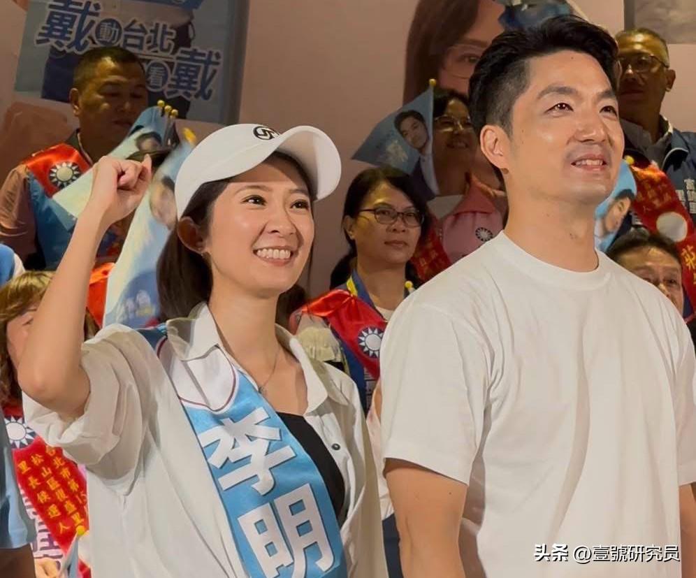 国民党前发言人、北京大学硕士李明璇今（20日）在脸书发文表示，记者告诉民进党立委