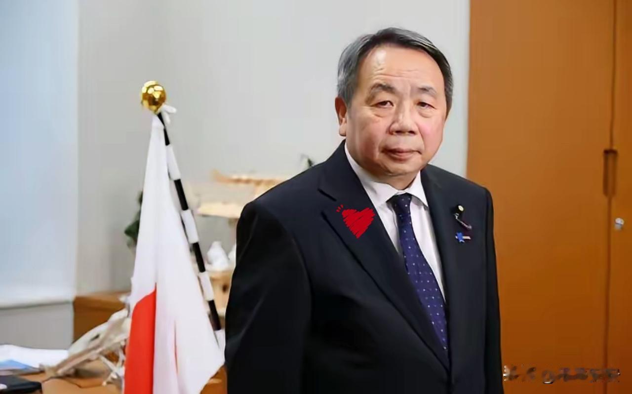 中方制裁令下达后，石平坐不住了。

石平公然叫嚣计划窜访台湾，还妄称若能入境就“