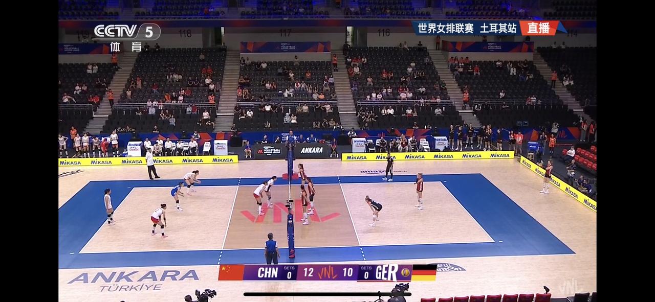 胜了！中国女排刚完成一场不错的磨练之旅

一局落后的情况下，逆转3:2击败了德国