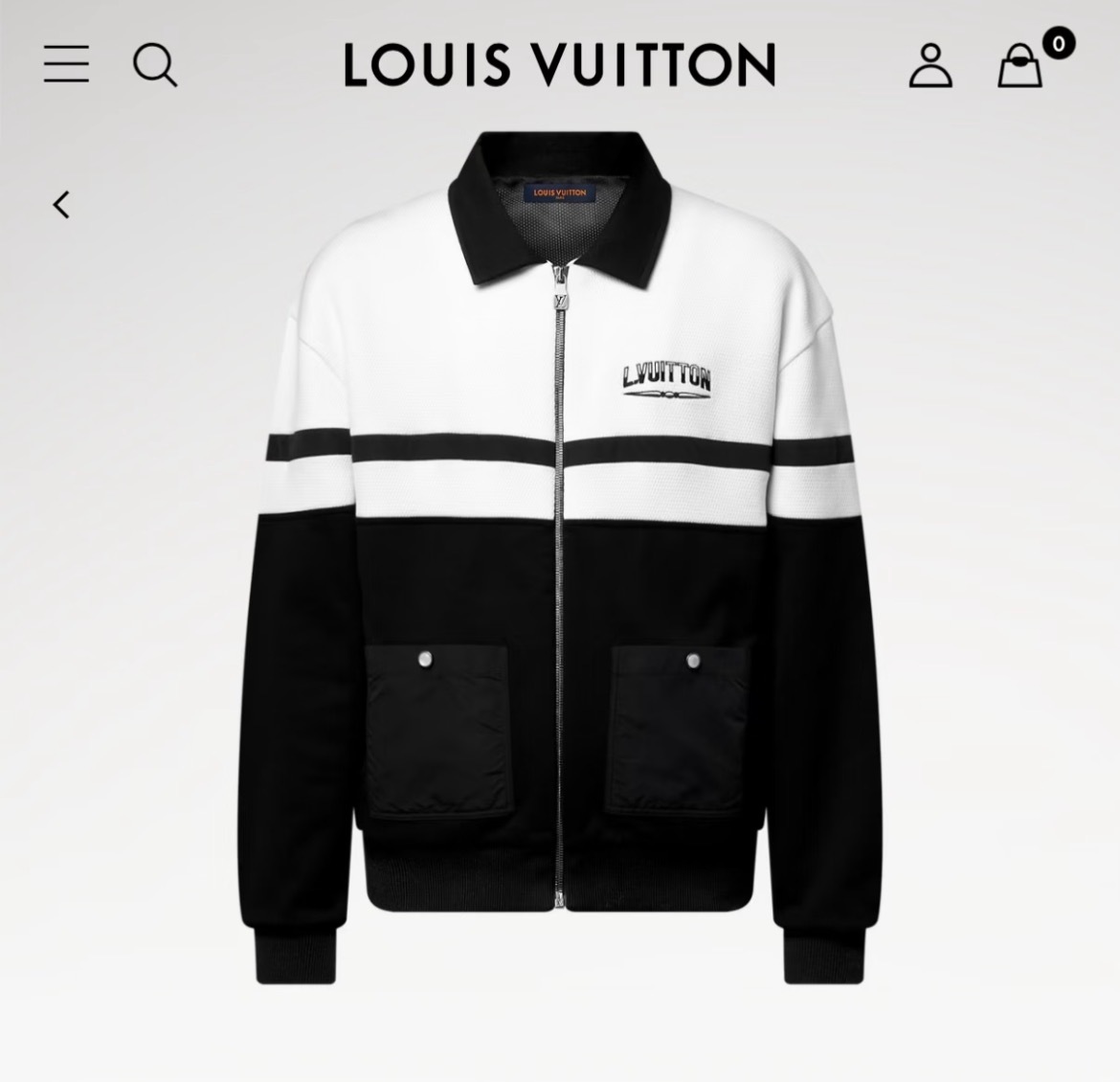 LV称撞衫校服款男士大衣已售罄其实这已经不是第一次校服与LV撞衫了，早在2023