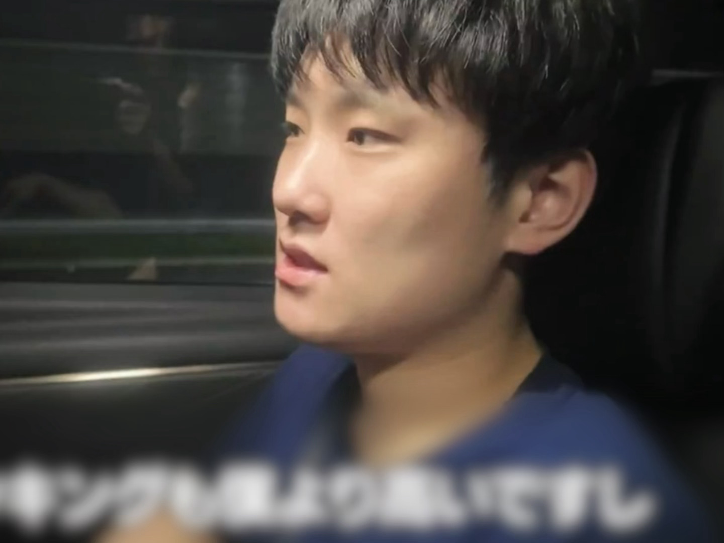 好瘦都看不见胸了