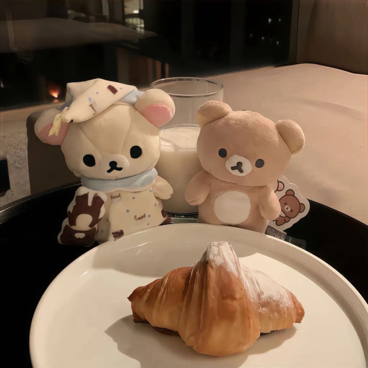 0000善意是随手递出的伞，是擦肩而过的微笑，藏在生活的缝隙里，悄悄温暖着彼此。
