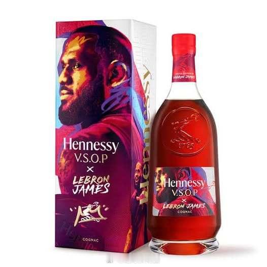 好在没收轩尼诗 Hennessy，你看成为 NBA 合作伙伴后这个圣诞推出的东西