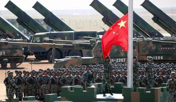 戴旭一针见血！为何今日围堵反较往昔更甚？只因我们弄丢了伟人“只警告一次”的铁血法