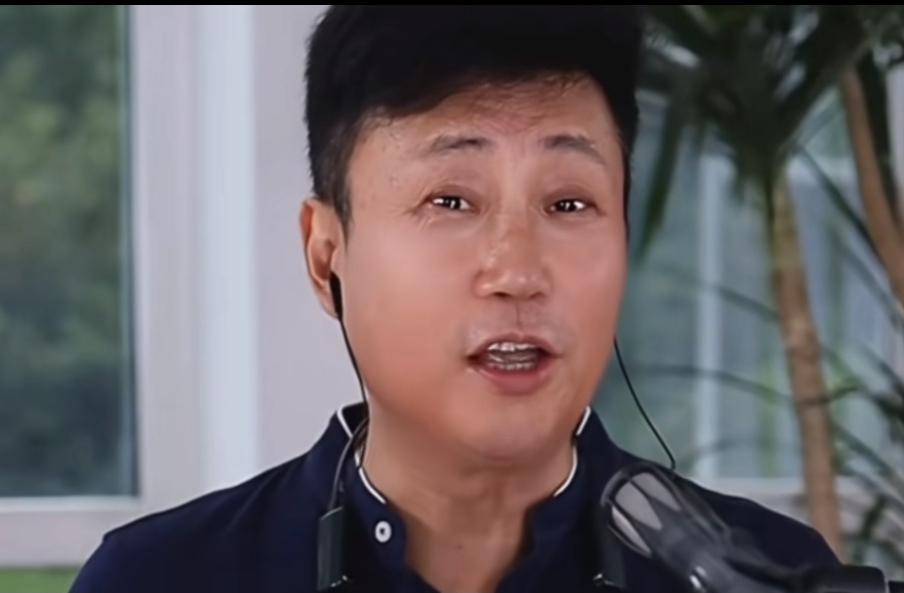 耿为华老师在徐子崴家乡演唱会上对罗娇作出评价定位，十分认可罗娇的实力，称她达到了