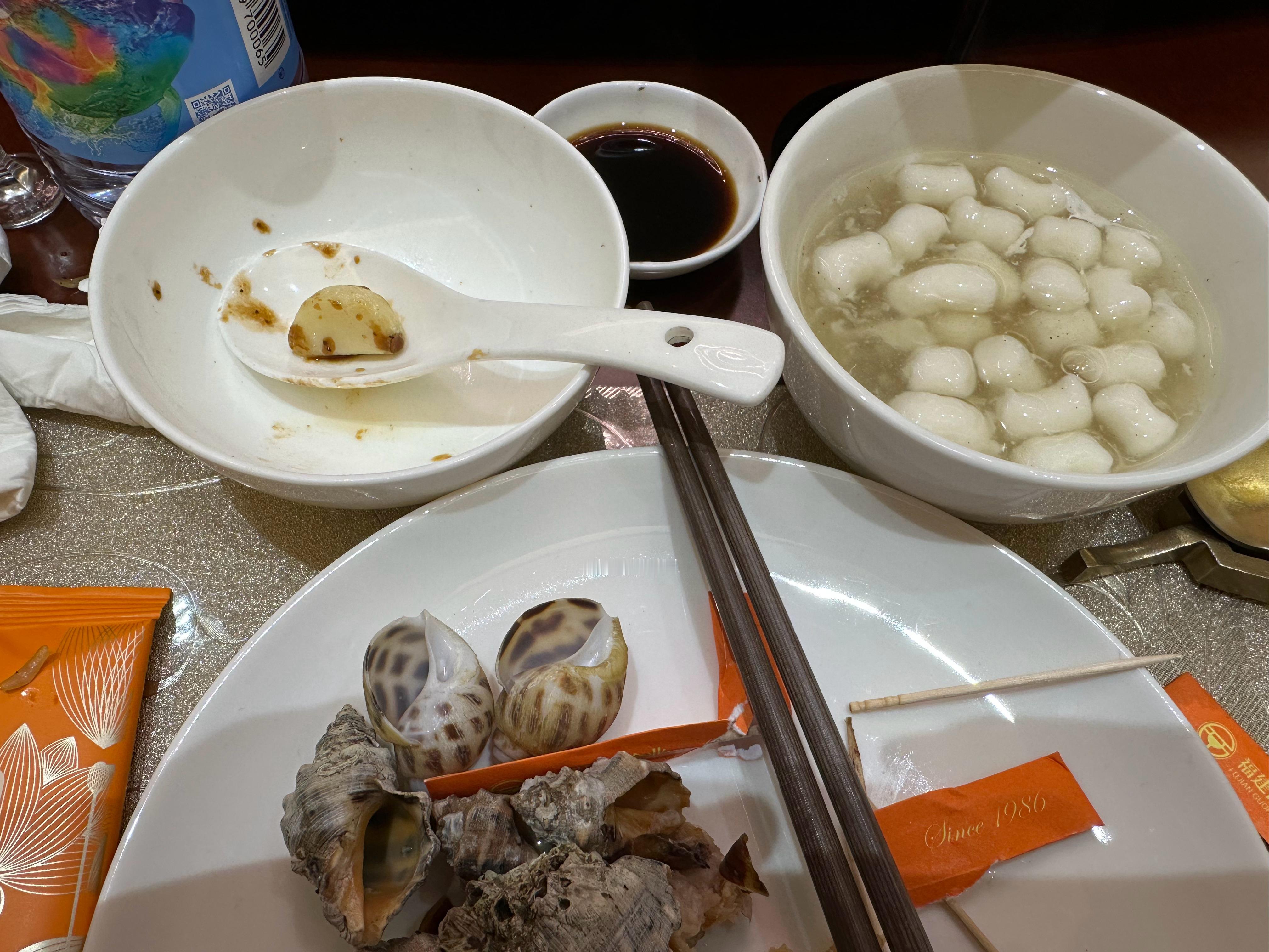 EP09:不是在喝酒，就是在去喝酒的路上，连喝六天达成。 